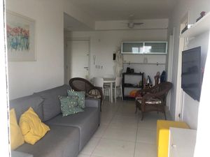 Image 3 - 887779