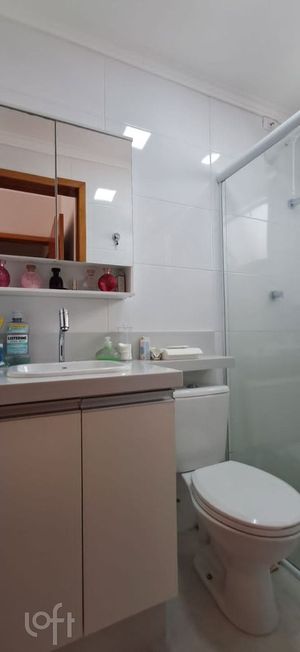 Image 17 - 887789