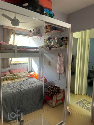Image 9 - 887793