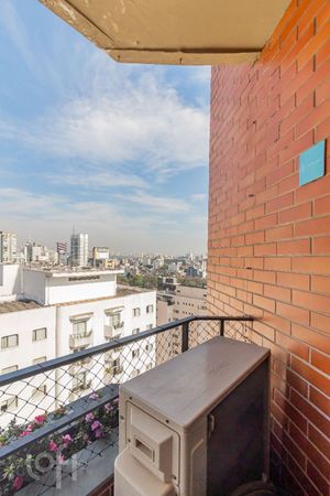 Image 30 - 887797