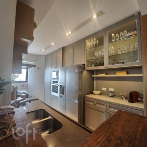 Image 1 - 887797