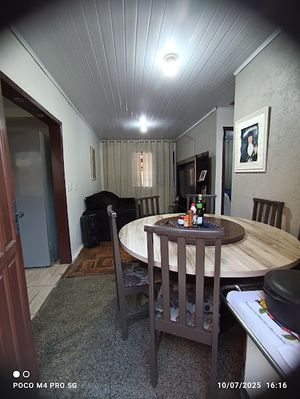 Image 12 - 887798