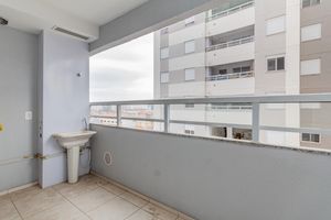 Image 3 - 887800