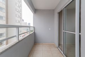 Image 4 - 887800