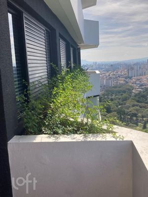 Image 12 - 887804