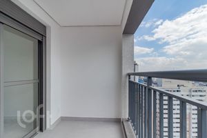 Image 34 - 887806