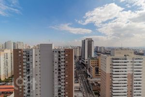Image 44 - 887806
