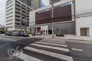 Image 69 - 887806