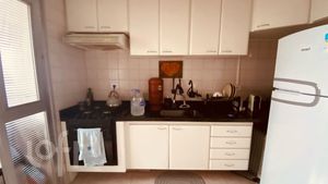 Image 3 - 887818