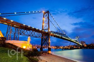 Image 15 - 887829