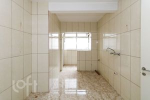 Image 14 - 887831