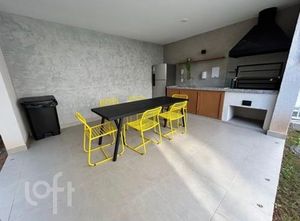 Image 11 - 887832