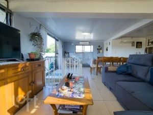 Image 17 - 887834
