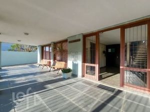 Image 35 - 887834