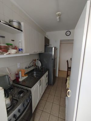 Image 6 - 887838