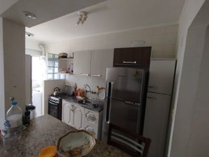 Image 7 - 887838