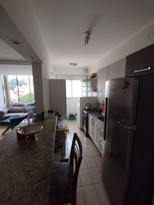 Image 12 - 887838