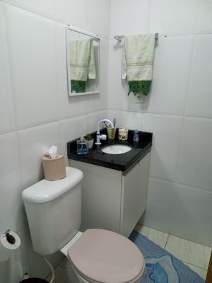 Image 9 - 887844