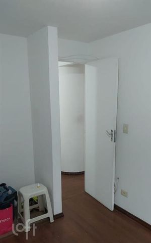 Image 8 - 887845