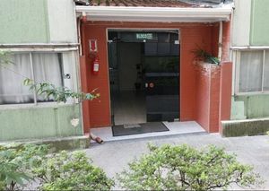 Image 13 - 887845