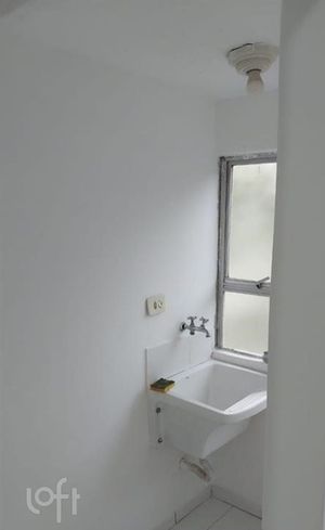 Image 3 - 887845