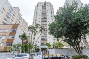 Image 32 - 887846