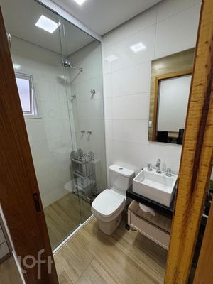 Image 15 - 887847