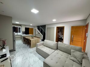 Image 18 - 887847