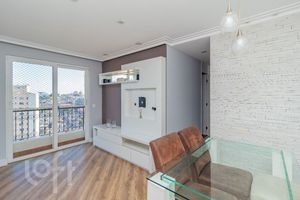 Image 35 - 887849