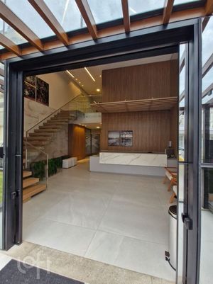 Image 30 - 887850