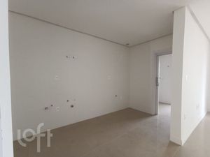 Image 7 - 887850