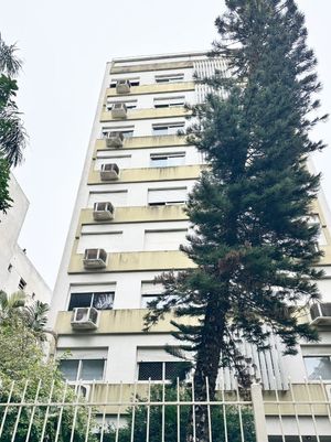 Image 28 - 887852