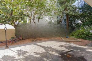 Image 32 - 887852