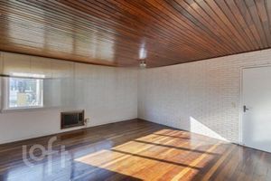 Image 34 - 887852