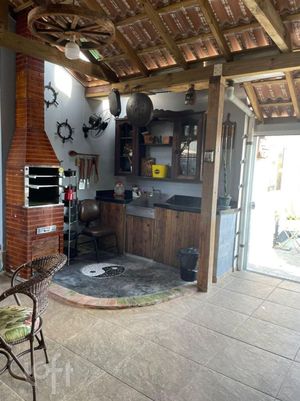 Image 6 - 887862