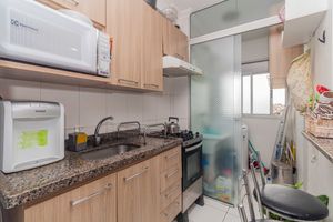 Image 13 - 887877