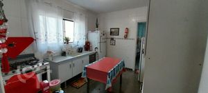 Image 1 - 887878