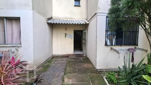 Image 26 - 887882
