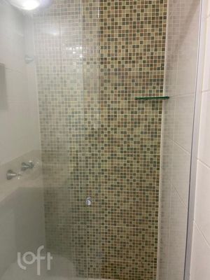 Image 6 - 887885