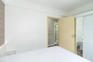 Image 9 - 887894
