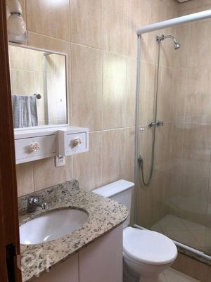 Image 9 - 887898