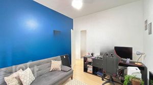 Image 19 - 887903