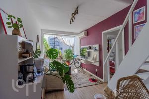 Image 30 - 887904
