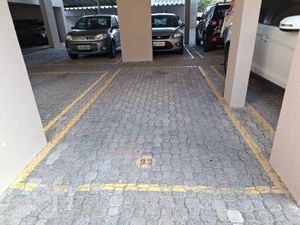 Image 32 - 887914