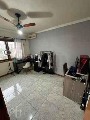 Image 15 - 887915