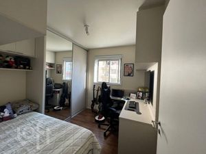 Image 4 - 887917