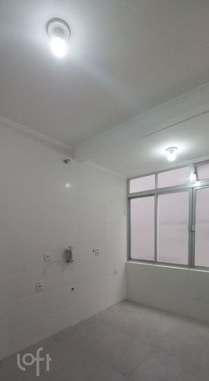 Image 16 - 887921