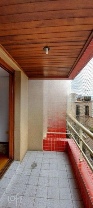 Image 9 - 887925