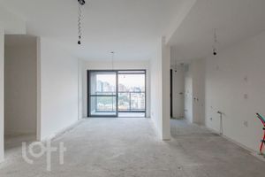 Image 3 - 887931