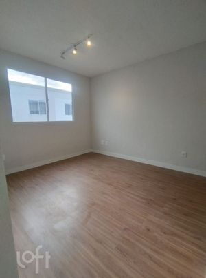 Image 3 - 887935